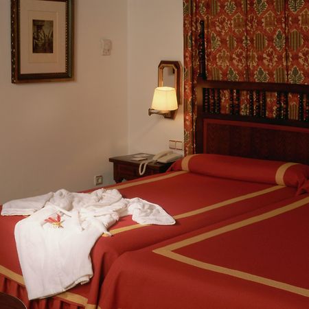 Parador De Vilalba Bagian luar foto