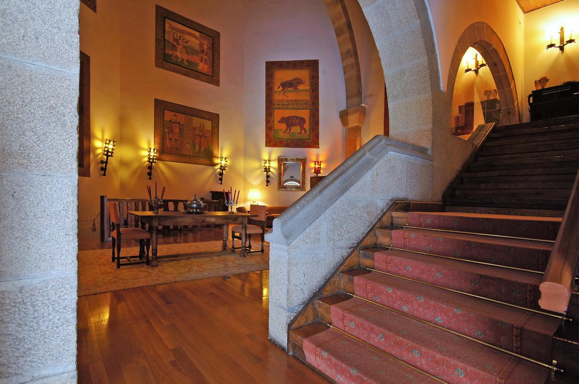 Parador De Vilalba Bagian luar foto