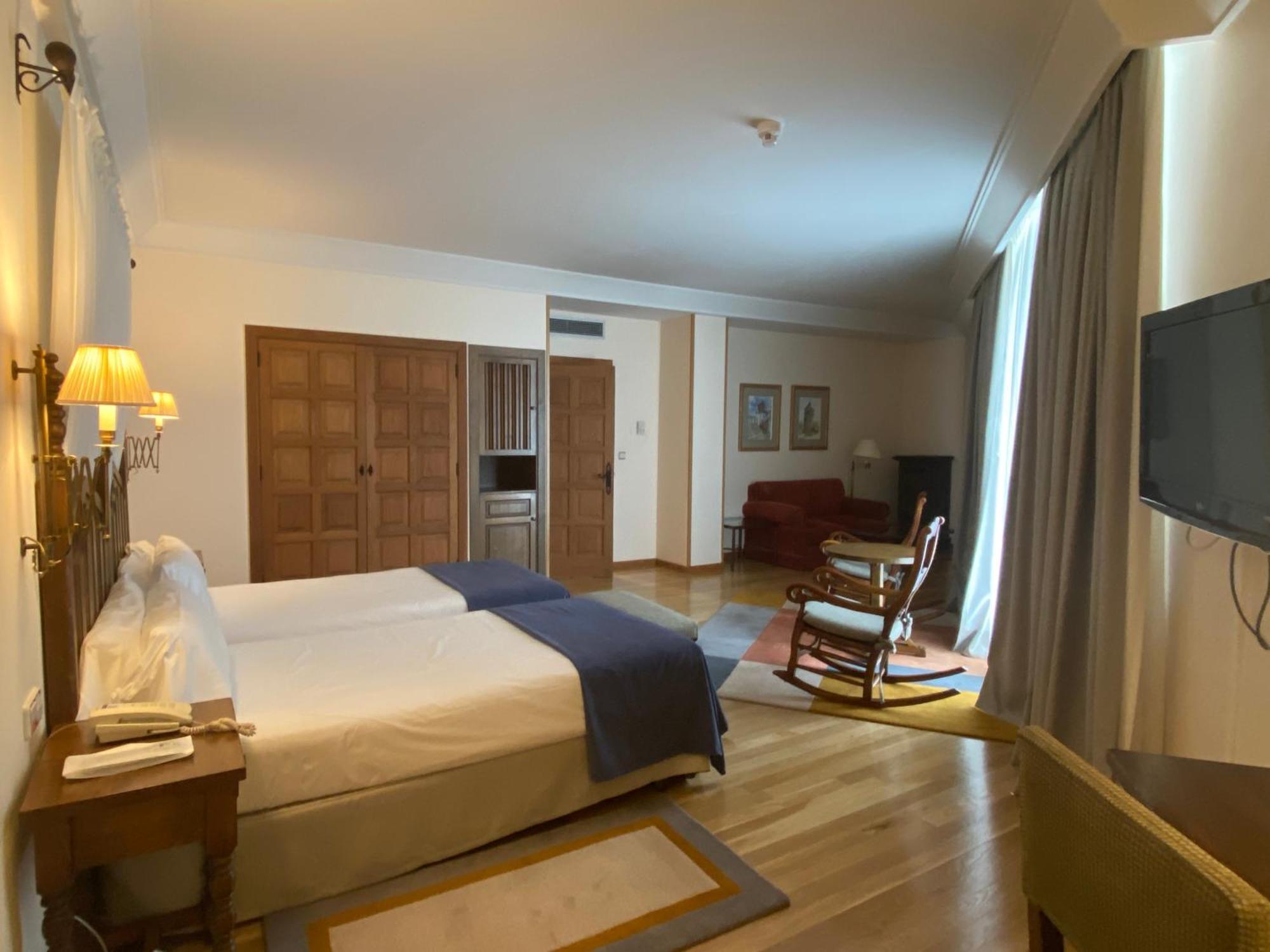 Parador De Vilalba Bagian luar foto
